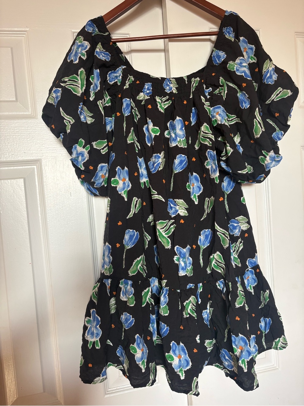Black Floral Puff-Sleeve Mini Dress with Blue Flowers